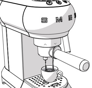Кофемашина Smeg ECF01CREU по цене 48 