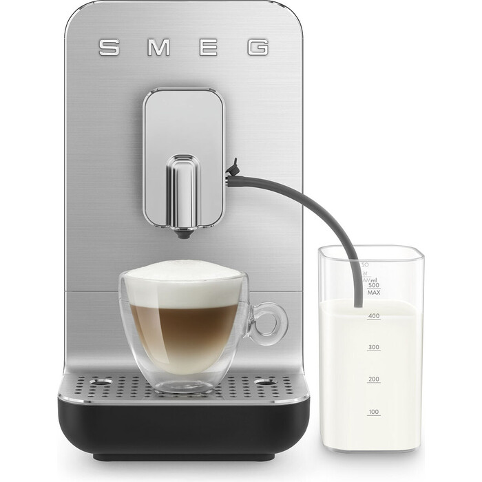 Кофемашина Smeg BCC13BLMEU