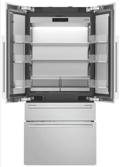 Встраиваемый холодильник Signature Kitchen Suite SKSFD3614P